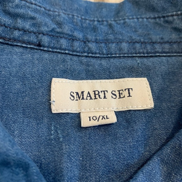 SMART SET Denim Button-Up Shirt - 1G/XL - Picture 2 of 5